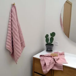 Bambus håndklæde 50x70 cm - Zero twist - rosa - Prima