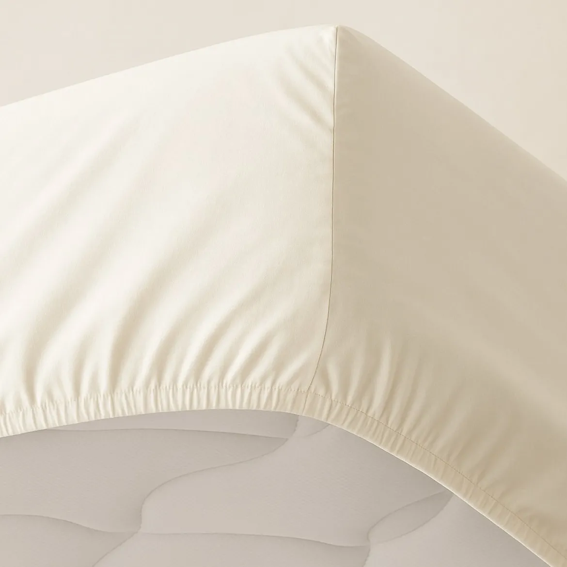 Boxlagen 100x200 cm - bomuldssatin - Soft feel - ivory - ProSleep