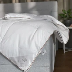 Downfiber dyne 240x220 cm - Luna Denmark