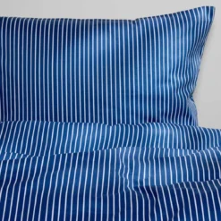 Sengetøj 200x200 cm - bomuldssatin - Blokhus - marine blå - Luna Denmark