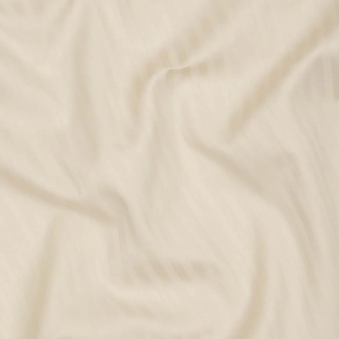 Sengetøj 140x200 cm - bomuldssatin - Smal stribet - champagne - Prima